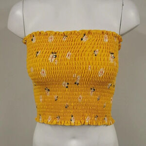 𝅺Ardene  Smocked Tube Top